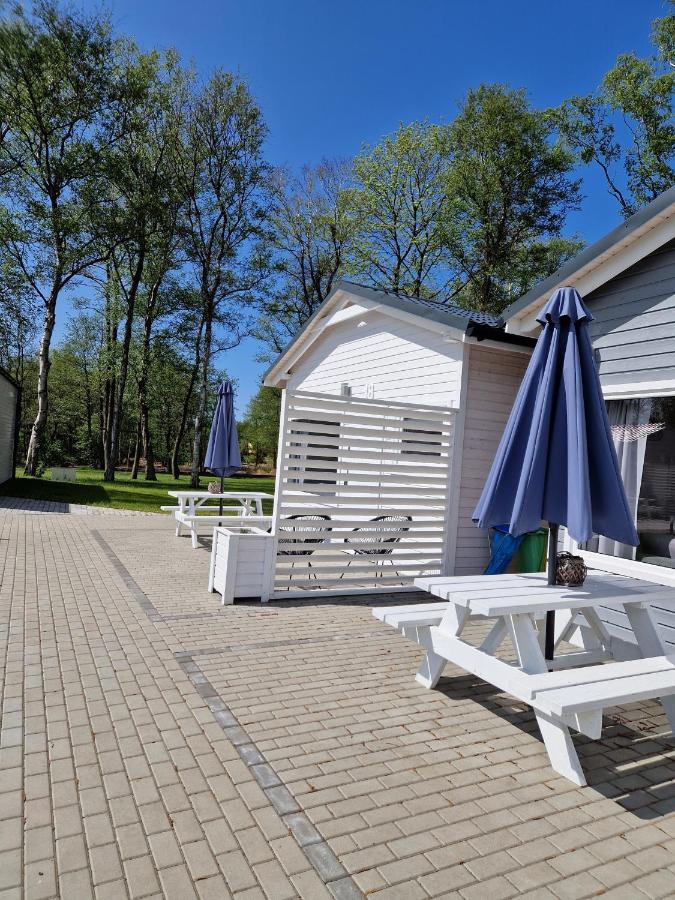 Lumi Resort Domki Letniskowe Z Podgrzewanym Basenem Rewal Exterior photo