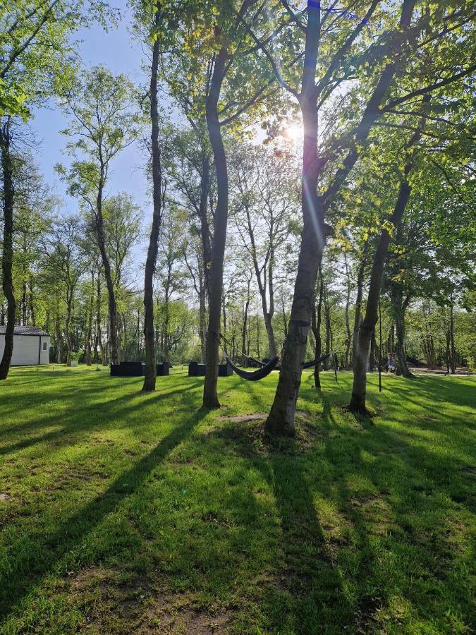 Lumi Resort Domki Letniskowe Z Podgrzewanym Basenem Rewal Exterior photo